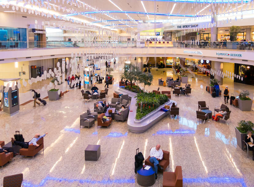 Best Atlanta Airport Restaurants Where To Eat In Hartsfield Jackson Thrillist Best Atlanta Airport Restaurants Where To Eat In Hartsfield Jackson Thrillist