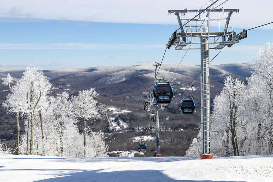 Best Skiing Near NYC: Resorts, Trips & Mountains Within 5 Hours Of NYC ...