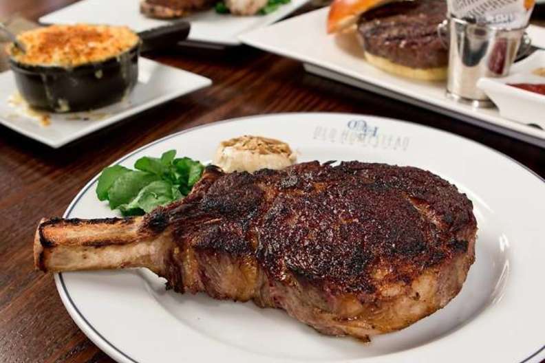 Best Steakhouses In Nyc Restaurants That Are Worth The Visit Thrillist