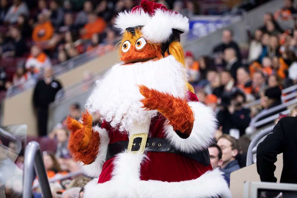 Gritty's Origin Story: How the Philadelphia Flyers Mascot Was Created -  Thrillist