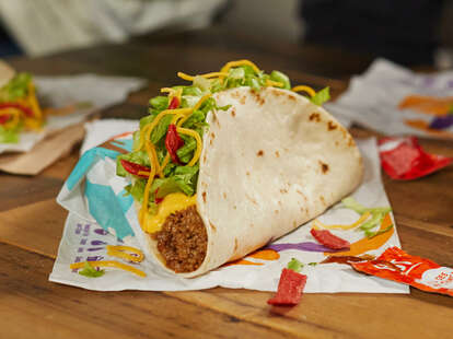 Taco Bell's Loaded Nacho Taco: $1 Item Returning to the Value Menu ...