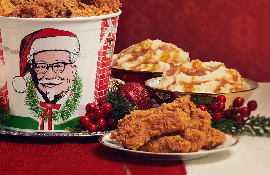 Kfc 5 Dollar Christmas Colonel 2022 Kfc's New Holiday Deal Gets You 6 Free Chicken Tenders Via Uber Eats -  Thrillist