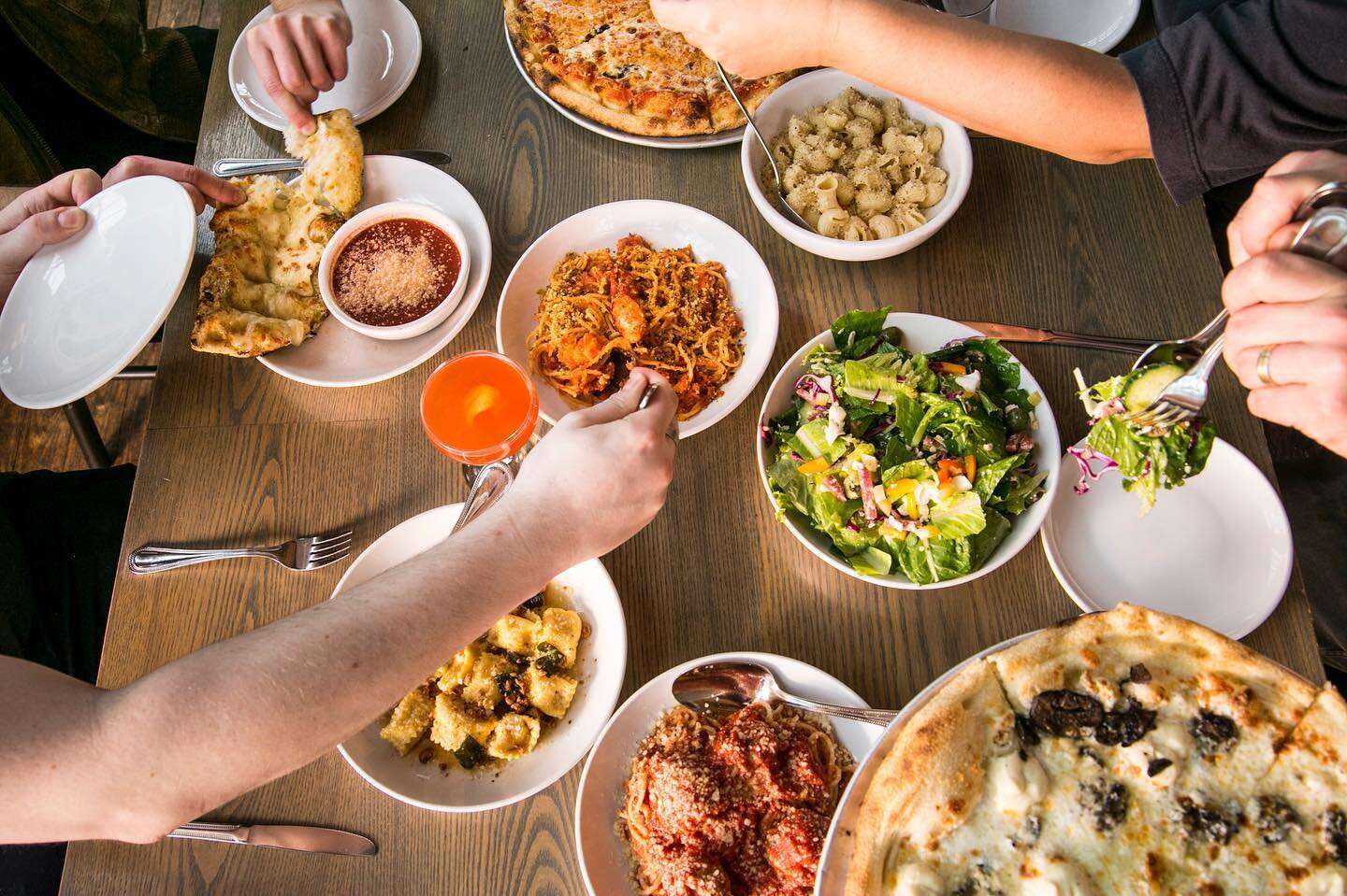 2022 resturants open for brunch christmas day in nashville area