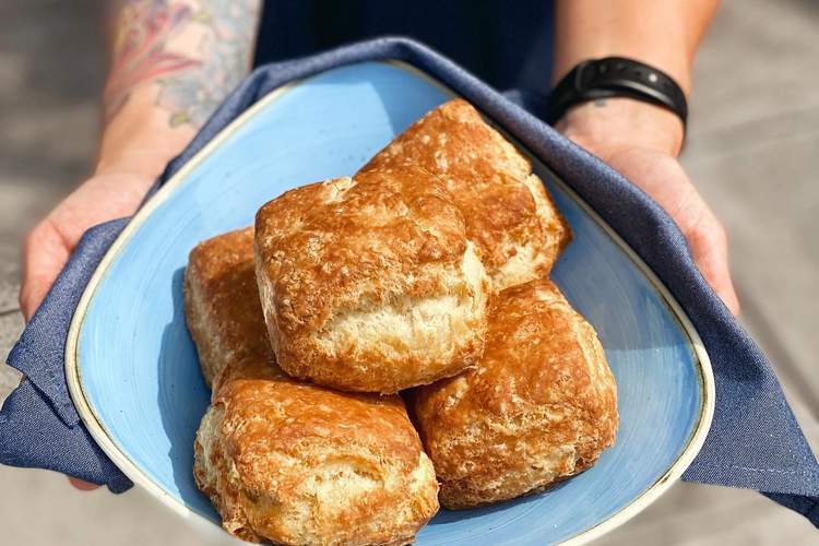 Nashville Restaurants Open Through The Christmas Holiday Season Thrillist Restaurants Open On Christmas Day 2021 Near Nashville Or Cool Springs