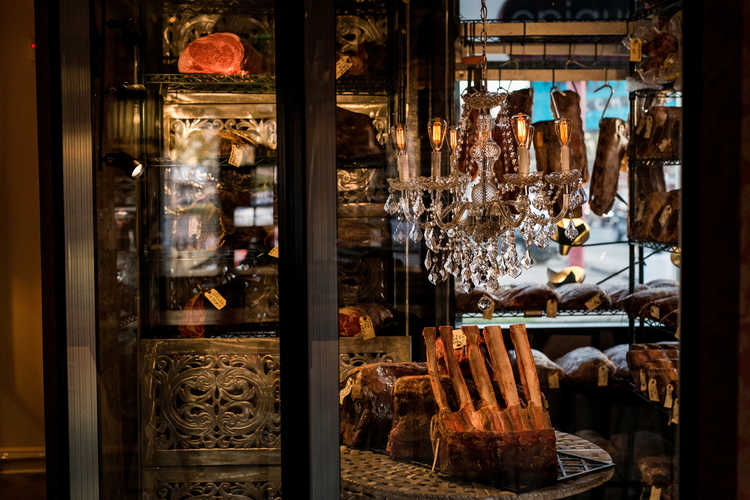 Houston Restaurants Open On Christmas Day Where To Get Take Out Thrillist Houston Restaurants Open Christmas Eve 2021 Molinas