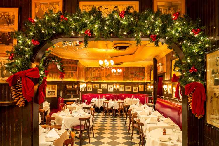 Christmas Eve Dinner Nyc 2021 Nyc Restaurants Open On Christmas Day Where To Eat This Holiday Season Thrillist Christmas Eve Dinner Nyc 2021 Nyc Restaurants Open On Christmas Day Where To Eat This Holiday Season Thrillist