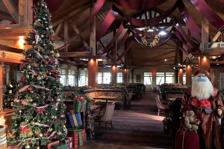 San Diego Restaurants Open On Christmas Day Where To Get Take Out Thrillist Christmas Dinner San Diego 2021