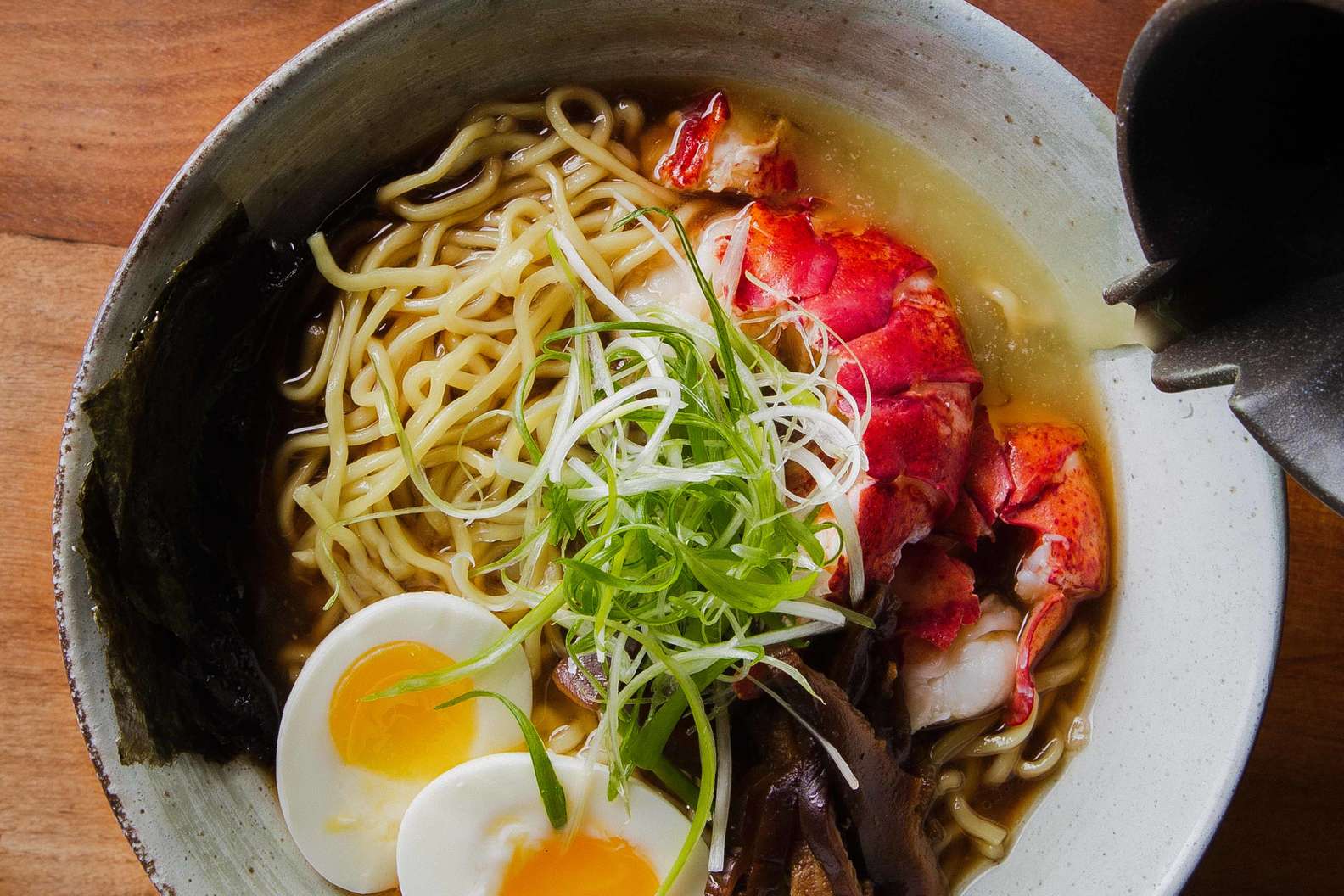 Photo by Erick Turcios for Hinoki & The Bird