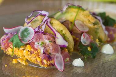 Best Fish Tacos In San Diego Cheap Eats To Fancy Dishes With A View Thrillist