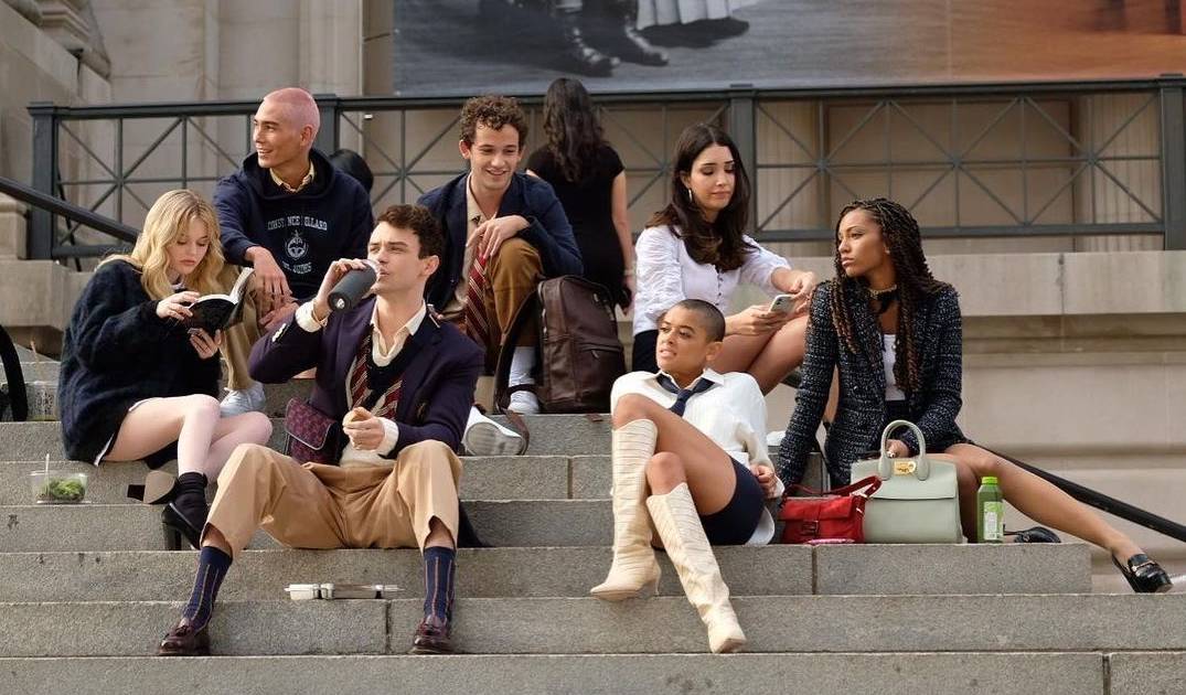 New Gossip Girl HBO Max Reboot: Release Date, Cast, News and More -  Thrillist