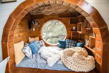 Live Oak Treehouse at HoneyTree Farm