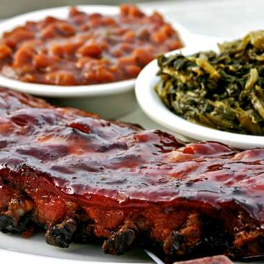 Melissa Cookston's Memphis BBQ - BBQ Ribs & Pulled Pork Combo for 4