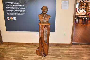 harriet tubman bust