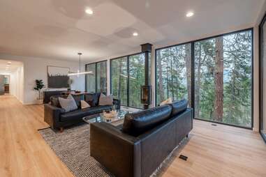 Modern Leavenworth Cabin