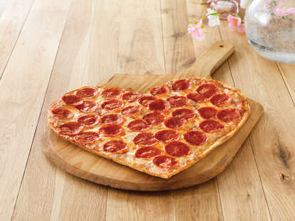 Heart-shaped pizzas hot for Valentine's day - Feb. 10, 2012