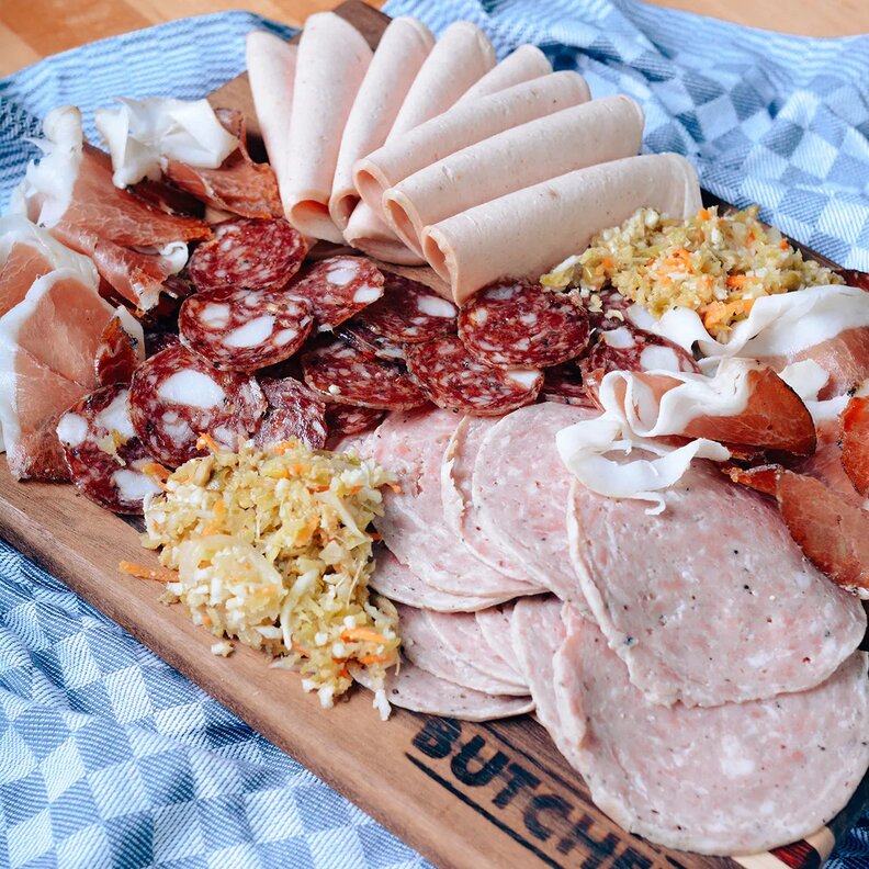 Best Charcuterie Boards to Order for Delivery on Goldbelly Thrillist