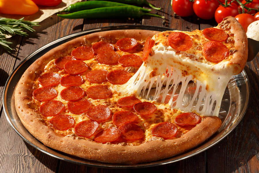 best-super-bowl-pizza-deals-2020-pizza-hut-cicis-more-pizza