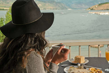 breakfast with a view