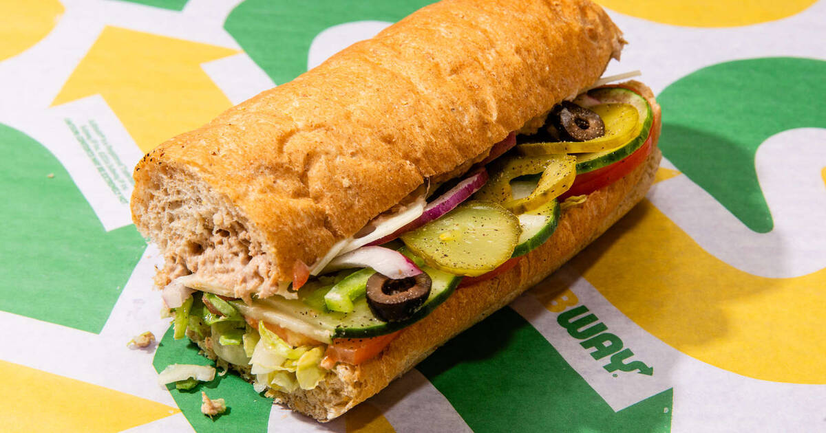 subway sandwiches tuna