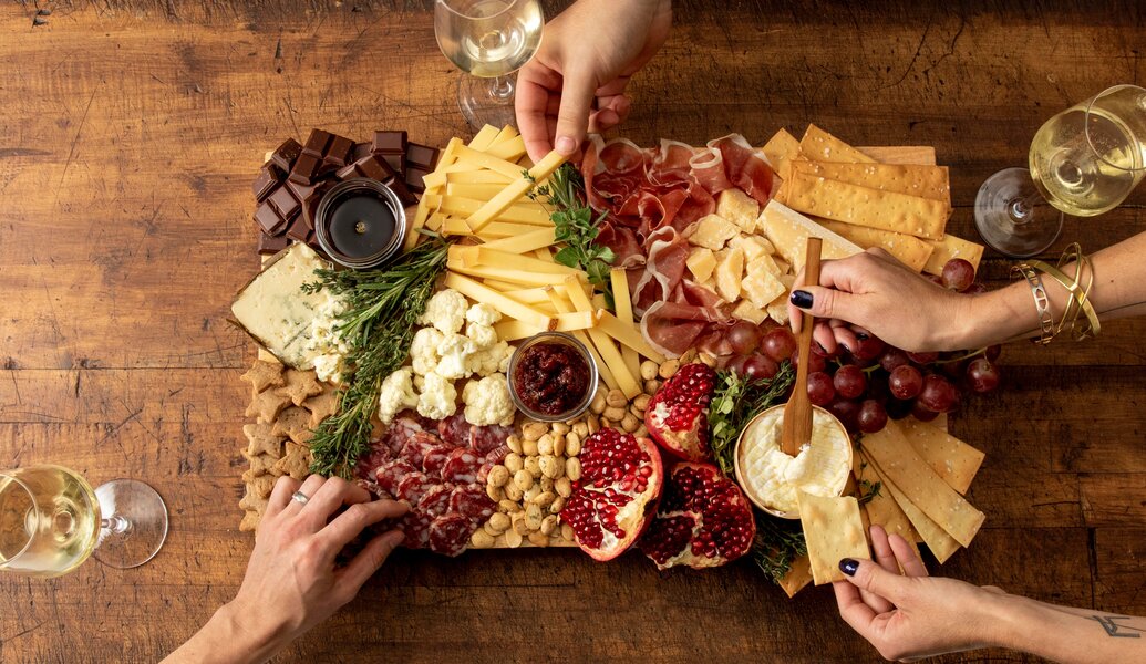 Taste Test: The Best Oregon Cheeses for Your Charcuterie Board