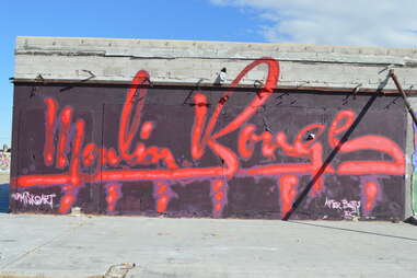 moulin rouge mural