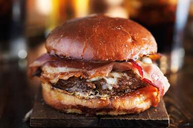 Wingfield’s burger