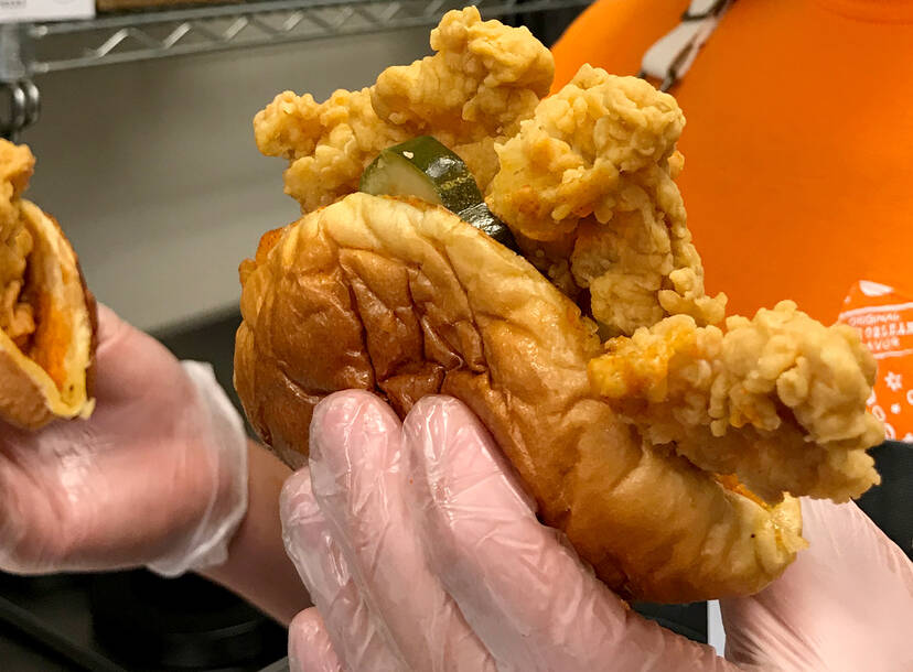 Popeyes Trolls Taco Bell With New Fried Chicken Taco Menu Hack On Tiktok Thrillist