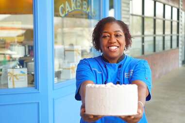 Cake Bar owner