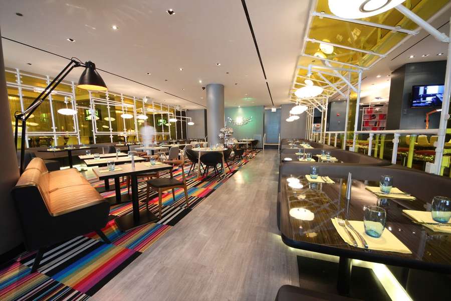 Chuck's Manufacturing: A Restaurant in Chicago, IL - Thrillist