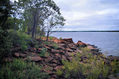 Woodbine geologic formation on the shore of Lake Lewisville Texas