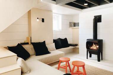 Airbnb