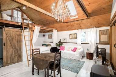 Airbnb