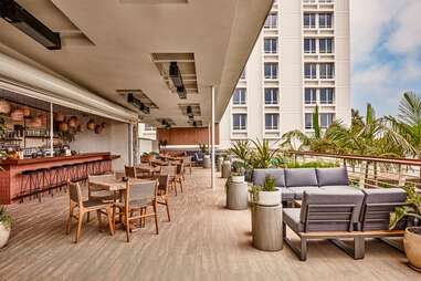 Hotel June