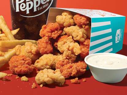 Jack In The Box Is Bringing Back Its Popcorn Chicken - Thrillist