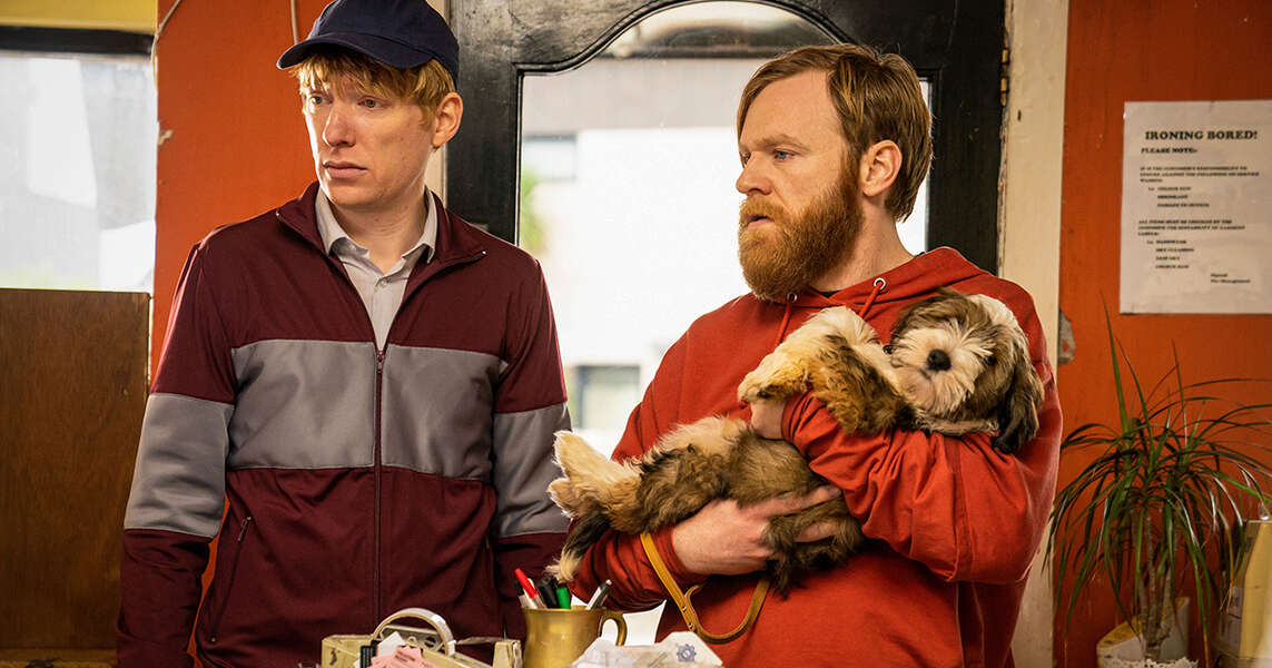 Frank Of Ireland Amazon Prime Review New Comedy Sitcom From The Gleeson Brothers Thrillist