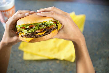 Burger Mania – a Full-Service Fast-Food Restaurant