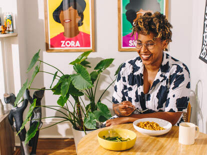 chef kia damon in her kitchen