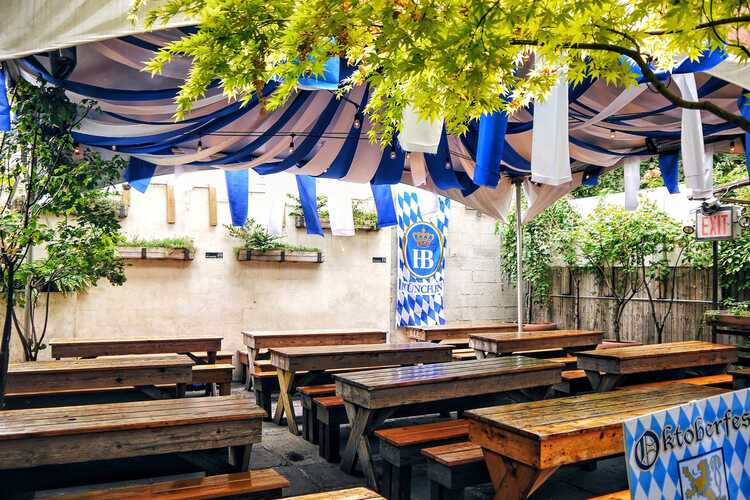 Best Outdoor Beer Gardens In Nyc And Brooklyn To Drink At This Summer - Thrillist