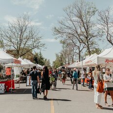 Volunteer Opportunities In Denver Charities Organizations More Thrillist Voluntree Christmas Denver 2021