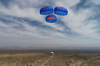 Blue Origin's New Shepard space craft landing
