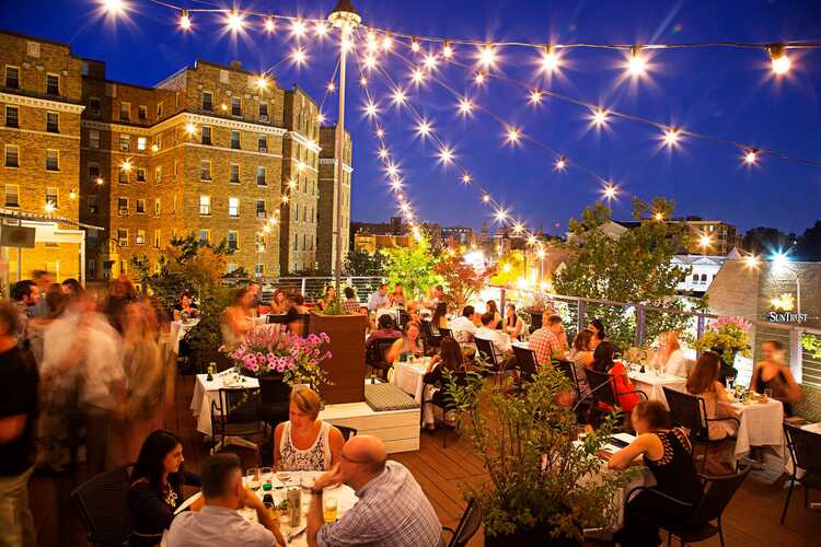 Best Rooftop Bars In Washington DC: Where To Drink With A View - Thrillist