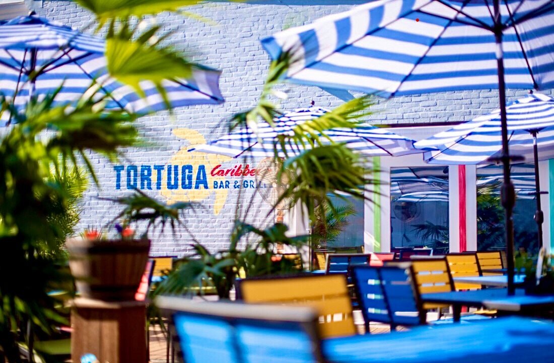 Best Rooftop Bars In Washington Dc Where To Drink With A View Thrillist