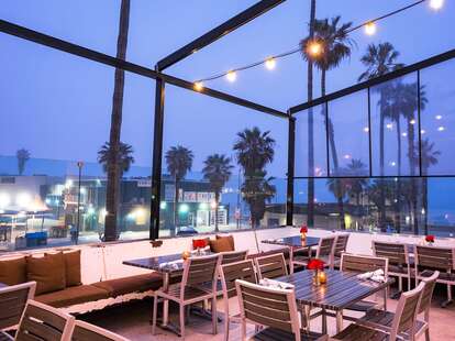 Firehouse Pacific Beach: San Diego, CA - Thrillist