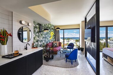 Moxy South Beach