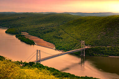 Bear Mountain Bridge at sunrise