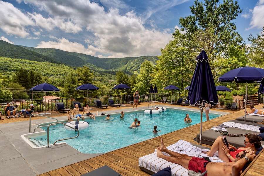 Best Weekend Getaways From Nyc Weekend Trips Road Trips Day Trips Thrillist