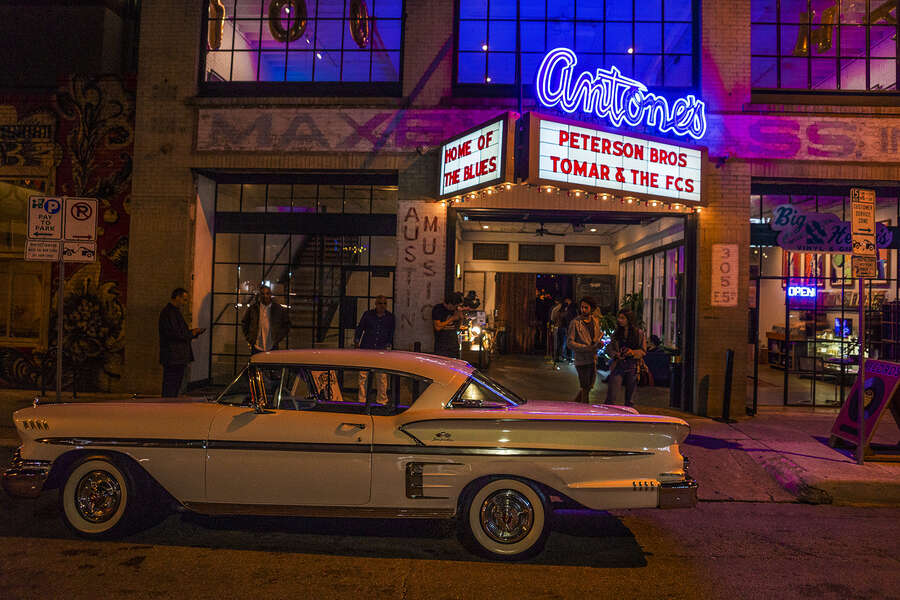 Austin's Legendary Music Venues to Tune Into - Thrillist