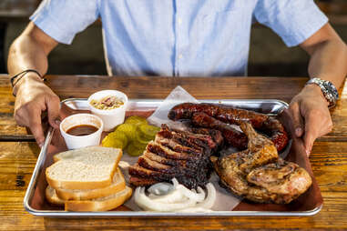 How to Smoke Meat: Pitmasters Give Tips & Tricks to Smoking Meat at Home -  Thrillist