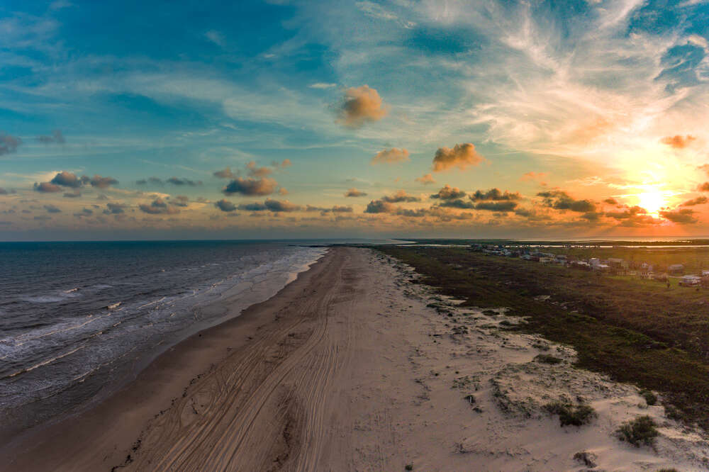 Best Beaches in Texas to Visit This Summer - Thrillist