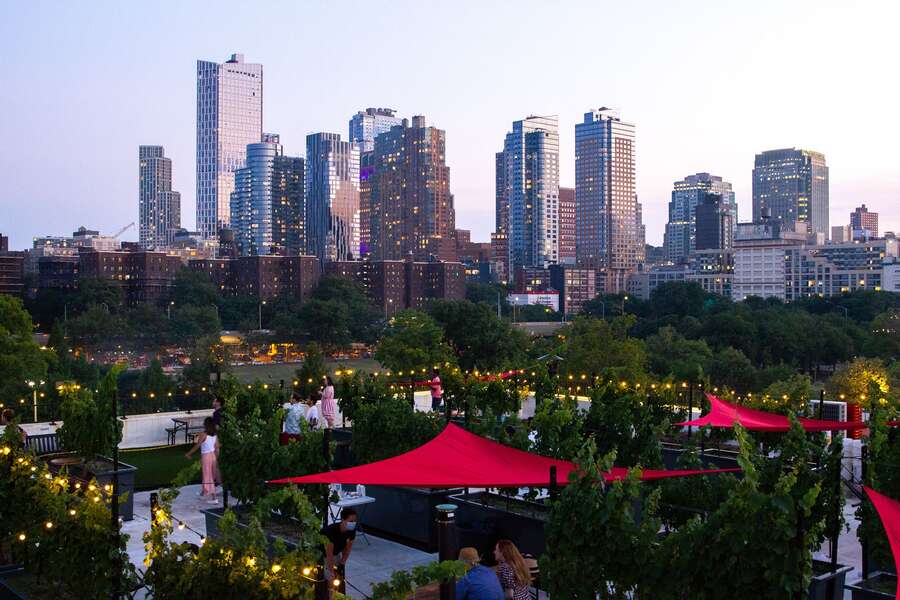 Rooftop Reds Brooklyn, NY Thrillist